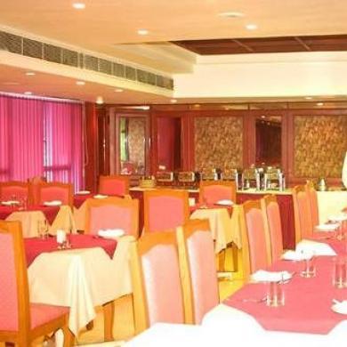Hotel Maurya International Ченнаї Екстер'єр фото