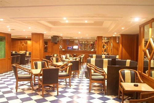 Hotel Maurya International Ченнаї Екстер'єр фото